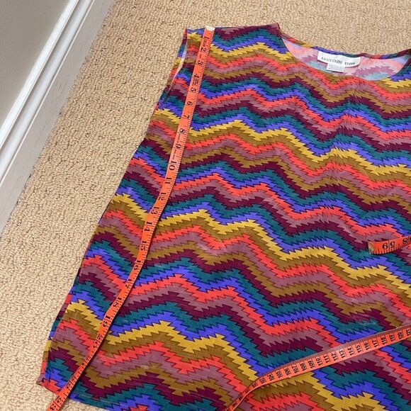 Vintage 100% Silk Chevron Zigzag Blouse Top Rainbow – S - Picture 8 of 9